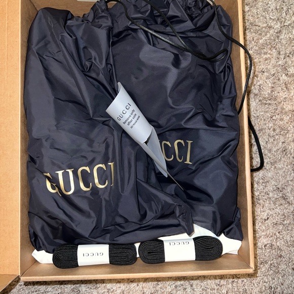 Gucci shoes - Picture 3 of 7